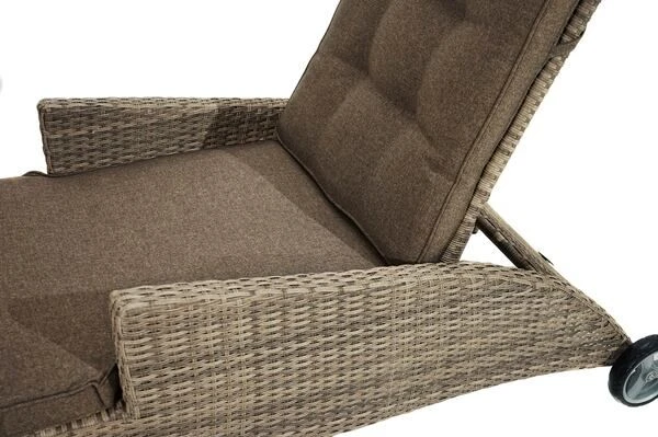 Ploß Rabida Comfort Rollliege, Champagner-meliert, Polyrattan, 198x68x44cm, Verstellbar, Hohe Sitzhöhe 10 Ploß Rabida Comfort Rollliege, Champagner-meliert, Polyrattan, 198x68x44cm, Verstellbar, Hohe Sitzhöhe – Bild 10