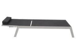 VILLANA 2er-Set Sonnenliegen, Silber/schwarz, Alu/Textil, 198x66x32cm, Mit Beistelltisch 45x45cm -Gartenmöbel 13 13886.jpg