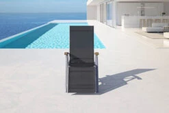 VILLANA Relaxsessel, Silber/schwarz, Alu/Textilene, 66 X 60 X 111 Cm, FSC Akazienholz Armlehnen -Gartenmöbel 19811 2 CGI.jpg