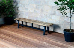 OUTFLEXX Belanda Bank, Dark Grey/natur, Alu/recycled FSC®-Teak, 200x40x45cm, Rustikal Gebürstet, A-Gestell