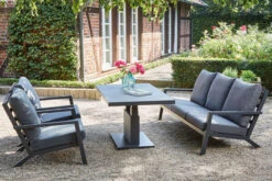 SIENA GARDEN Belia/Bellani Loungemöbel, Matt Anthrazit/grau, Alu/Keramik, Lifttisch 140x85 Cm, 1x 3-Sitzer, 2 Sessel -Gartenmöbel 22122 11.jpg