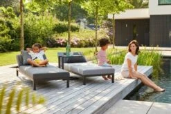 HARTMAN Adam Gartenliege, Sooty, Alu/Sunbrella, 4x4 Textilen, 195x70x30cm, Rückenlehne Verstellbar, Inkl. Kopfkissen 9 HARTMAN Adam Gartenliege, Sooty, Alu/Sunbrella, 4x4 Textilen, 195x70x30cm, Rückenlehne Verstellbar, Inkl. Kopfkissen -Gartenmöbel 3 18733.jpg