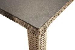 Ploß Rabida Dining Tisch, Champagner-meliert, Polyrattan, 170 X 90 Cm, Glasplatte In Steinoptik 12 Ploß Rabida Dining Tisch, Champagner-meliert, Polyrattan, 170 X 90 Cm, Glasplatte In Steinoptik -Gartenmöbel 4 20167.jpg