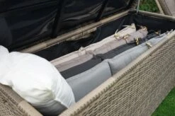 Ploß Rabida Kissenbox, Champagner-meliert, Polyrattan, 145x58x73 Cm, Inkl. Inlay -Gartenmöbel 4 20174.jpg