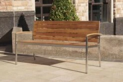 OUTFLEXX Gartenbank, FSC-Teakholz/Edelstahl, 3-Sitzer, 160x55x80cm -Gartenmöbel 6 13536.jpg