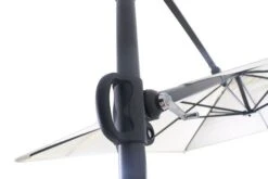 OUTFLEXX Ampelschirm, Anthrazit/creme, Pulverbesch. Aluminium, 250x250cm, Inkl. Plattenständer 16 OUTFLEXX Ampelschirm, Anthrazit/creme, Pulverbesch. Aluminium, 250x250cm, Inkl. Plattenständer -Gartenmöbel 7 18353.jpg