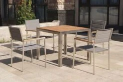 OUTFLEXX Stuhl, Taupe, Edelstahl/Textilene, Padded, Armlehnen Aus FSC-Teakholz, 62x56,5x86cm 15 OUTFLEXX Stuhl, Taupe, Edelstahl/Textilene, Padded, Armlehnen Aus FSC-Teakholz, 62x56,5x86cm -Gartenmöbel 8 13516.jpg