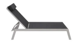 VILLANA 2er-Set Sonnenliegen, Silber/schwarz, Alu/Textil, 198x66x32cm, Mit Beistelltisch 45x45cm -Gartenmöbel 9 13886.jpg