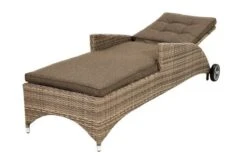 Ploß Rabida Comfort Rollliege, Champagner-meliert, Polyrattan, 198x68x44cm, Verstellbar, Hohe Sitzhöhe 28 Ploß Rabida Comfort Rollliege, Champagner-meliert, Polyrattan, 198x68x44cm, Verstellbar, Hohe Sitzhöhe -Gartenmöbel 9 20165.jpg